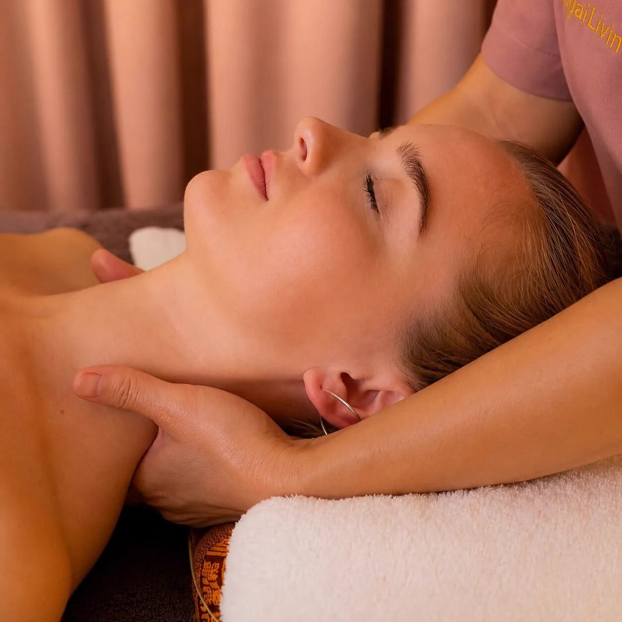 Kopf-Nacken-Schultermassage in Berlin